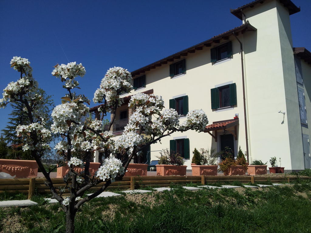Cascina Rosa Camilla Bed & Breakfast Carpeneto Exterior photo